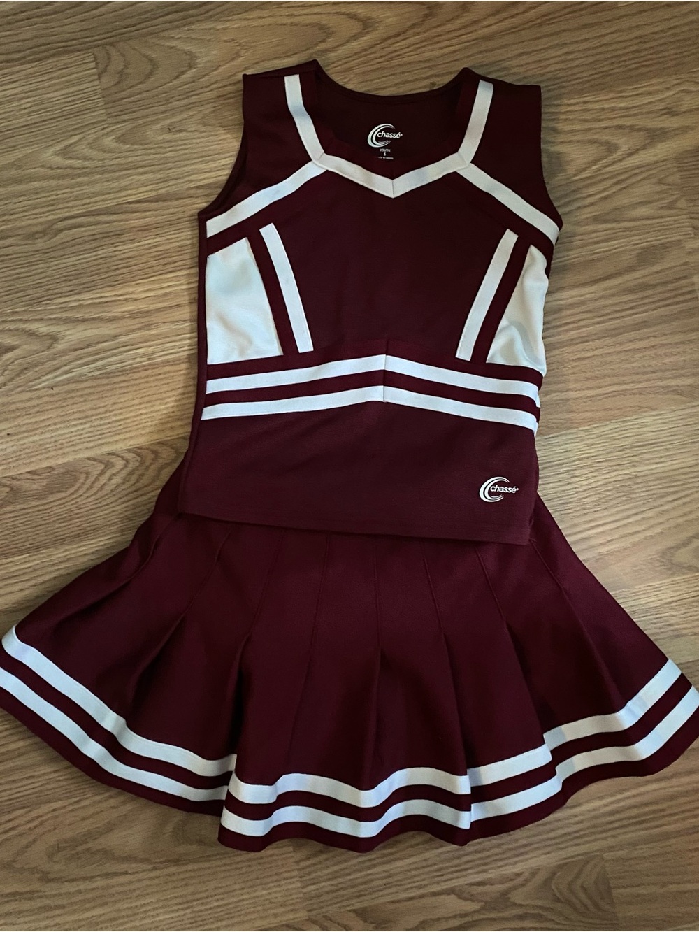 Chassè Girls Youth Cheerleaders Maroon & White Uniform: Size Small - Picture 2 of 7